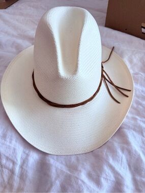 Stetson cream straw hat with brown leather sweatband